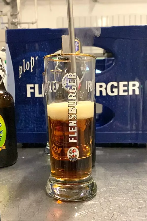 Der Bierstachel im FLENS Dunkel.